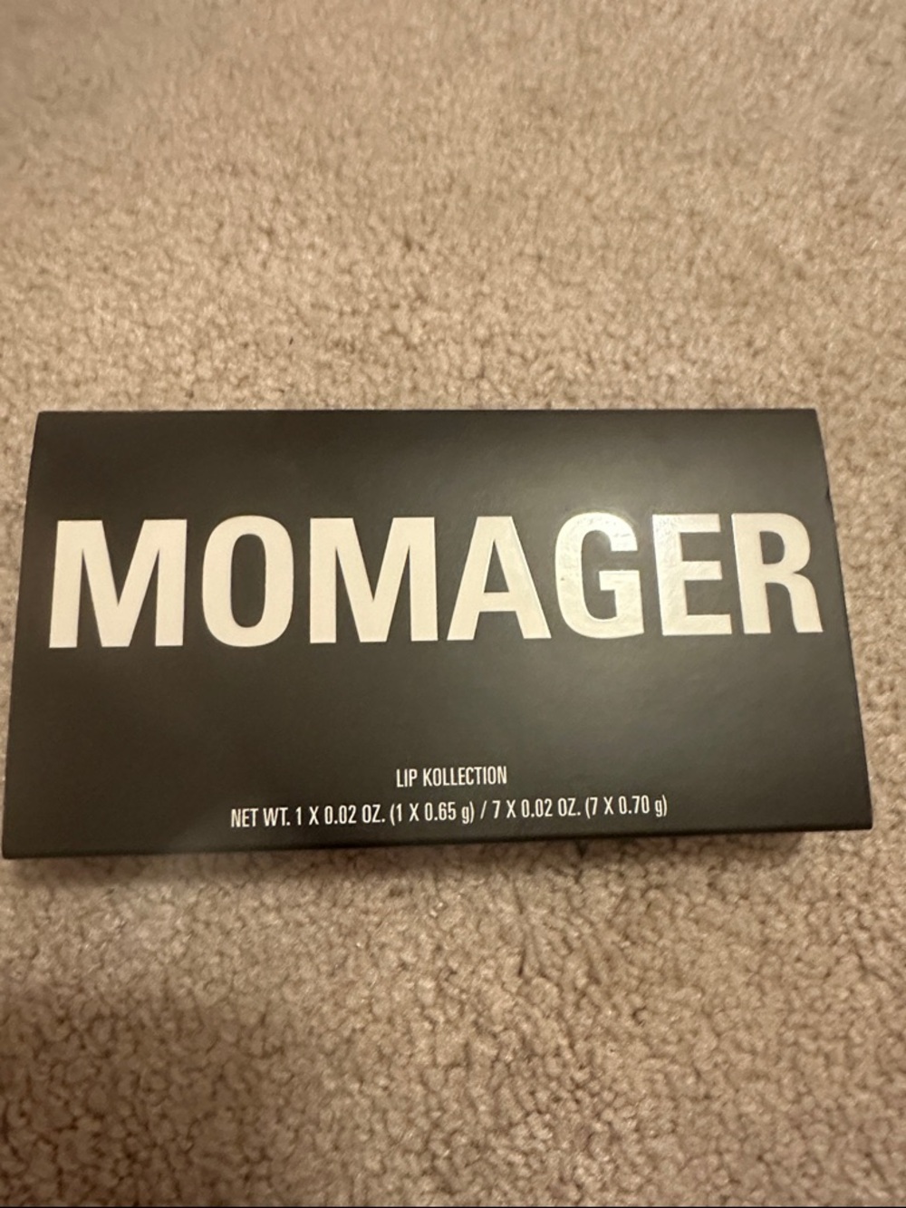MOMAGER Lip Kollection - Black Packaging